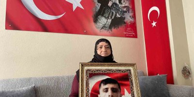 Şehit annesinin acı Anneler Günü