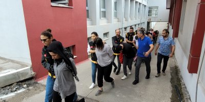 Çıplak fotoğraf şantajı ve ürün satma vaadiyle dolandırıcılığa 18 tutuklama