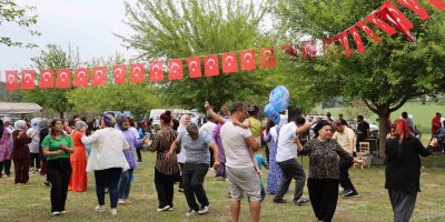 Adanalı muhtar mahalleli kaynaşsın istedi, ilk vaadini gerçekleştirdi