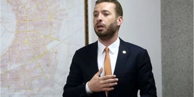 Ceyhan Belediye Başkanı ve iki akrabasına hapis cezası