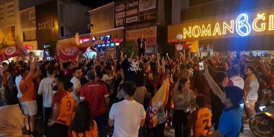 Adana’da şampiyonluk kutlamalarında arbede