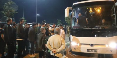 150 Otobüsle Adana’ya geldiler