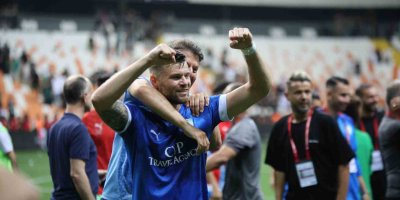 Trendyol 1. Lig Play-off şampiyonu Bodrum FK kupasına kavuştu