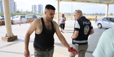 Adana'da 196 acemi kasap kendini kesti