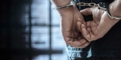 Adana'da arkadaşlarını gasp eden 2 sanığa 15'er yıl hapis istemi