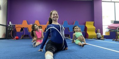 Sosyalleşmesi için jimnastiğe başladı, o artık dünya şampiyonu