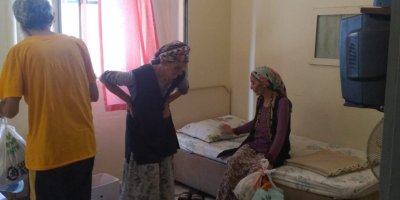 Ev sahibi tarafından sokağa atılan 3 kardeşe devlet sahip çıktı