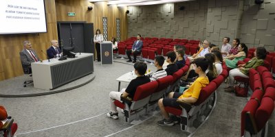 Vali Köşger, LGS sınavında tam puan alan öğrencileri misafir etti