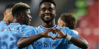 Adana Demirspor’dan bedelsiz ayrılarak León’a transfer oldu