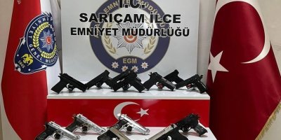 Adana'da 14 ruhsatsız silah ele geçirilirken aranan 31 kişi yakalandı