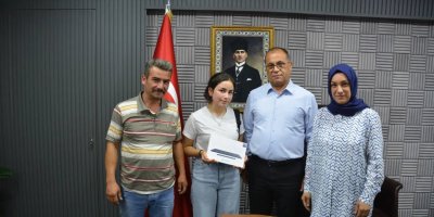 Çoban Zeynep LGS'de ilçe birincisi oldu