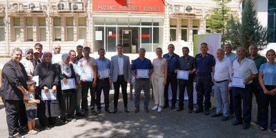 Pozantı'da bal üreticisine yüzde 70 hibeli bal süzme makinesi desteği