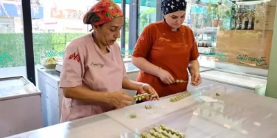 Adanalı girişimci 500 yıllık tatlıyı yeniden uyarladı! Vatandaşlar akın etti, yok satıyor