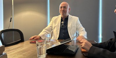 Türkiye ötenazi ve uyutmayı konuşurken Adanalı iş insanı ev tasarımını hayvanları ekledi