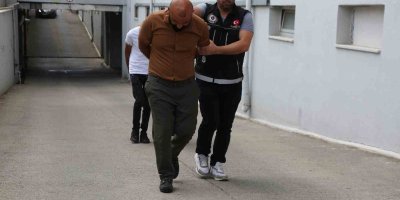 Akü içinden 11 kilo esrar çıktı