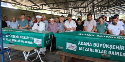 Göle düşen otomobilde hayatını kaybeden aile, gözyaşlarıyla toprağa verildi