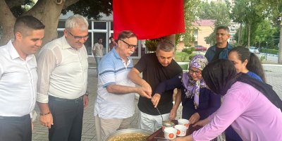 Adana Huzurevi'nde aşure etkinliği