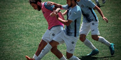 İran ekibi kurallara uymayınca Adana Demirspor hazırlık maçını kendi arasında oynadı