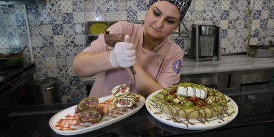 Adana sıcağı tatlıcıları inovasyona itti