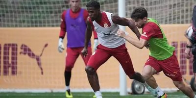 Şampiyonlar Ligi'ne veda eden Galatasaray Adana Demirspor maçının hazırlıklarına başladı