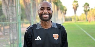 Trendyol 1. Lig ekibi Adanaspor'da teknik direktör Sol Bamba, geçirdiği rahatsızlık sonrası hayatını kaybetti.