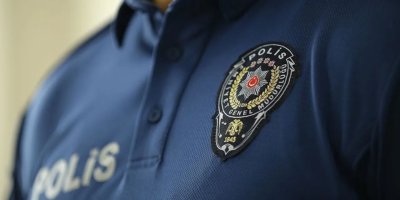 Adana’da polis memuru amirlerini suçlayarak polislikten istifa etti