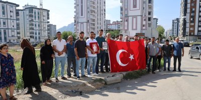 Kazada hayatını kaybeden uzman çavuşun ailesi sürücünün serbest kalmasına tepkili