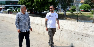 Sokaklarda yaşayan Kemal amcanın ölmeden önceki hayali gerçek oldu