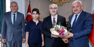 Adana itfaiyesinden Vali Köşger'e ziyaret