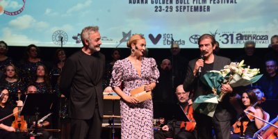 Demet Akbağ ve Uğur Polat'a Uluslararası Adana Altın Koza Film Festivali'nde “Onur Ödülü”