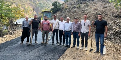 Başkan yol sözünü tuttu, mahalle büyük sevinç yaşadı