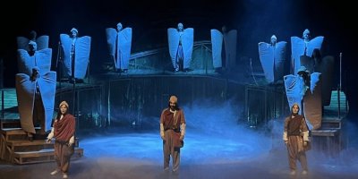 36 yıl sonra yeniden sahnelendi: Yaşar Kemal'den 'Ağrı Dağı Efsanesi'