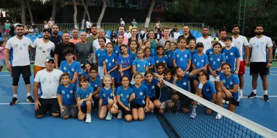 Adana'da İSŞ Vakfı T500 Master Turnuvası başladı