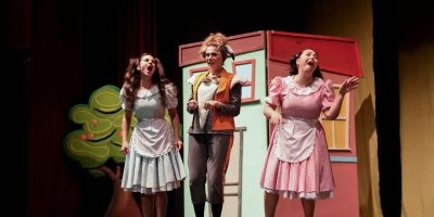 Seyhanlı Miniklerin Tiyatro Heyecanı