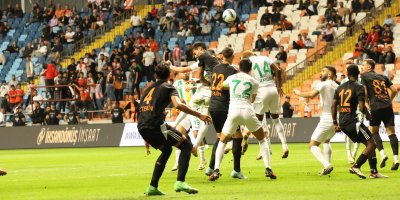 Adanaspor evinde farkla kaybetti