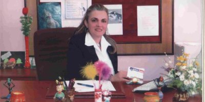 Zehra Sürmeli: “Kimin Hayatını Yaşıyoruz?”