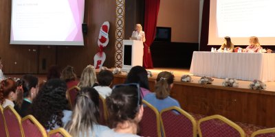 Yüreğir’de Meme Kanseri Farkındalık Semineri Yapıldı