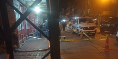 Adana’da kahvehaneye silahlı saldırı: Bir kişi hayatını kaybetti