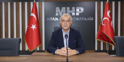 "Cumhuriyetimize sahip çıkmak zorundayız!"