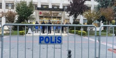 Mardin ve Batman belediyelerine kayyum atandı