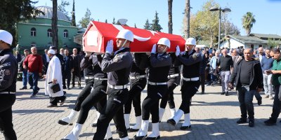Mardin’de hayatını kaybeden Adanalı polis toprağa verildi