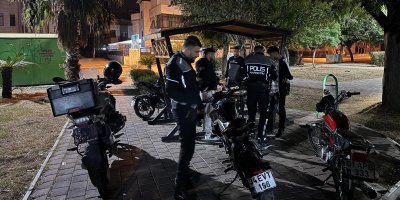 Narkotim ekiplerinden metruk binalara uygulama