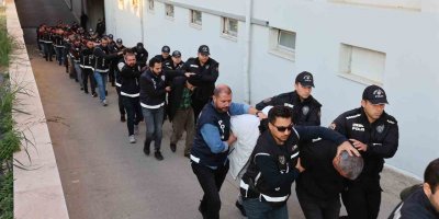 Adana’da "Baygara" organize suç örgütü üyesi 282 kişi adliyeye sevk edildi