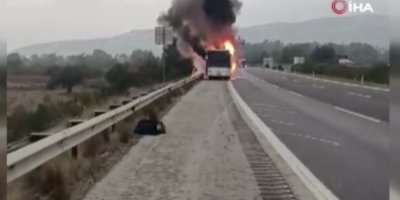 Adana otoyolunda yolcu otobüsü yandı