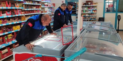 Ceyhan Belediyesi zabıta ekiplerinden denetim