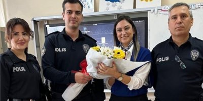 Şehitlerin öğretmen eşlerine anlamlı jest!