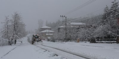 Adana'da 3 ilçede taşımalı eğitime 1 gün ara verildi