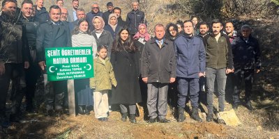 Adana'da kayanın altında kalarak hayatını kaybeden 4 öğretmen için kurulan hatıra ormanına ilk fidanlar dikildi