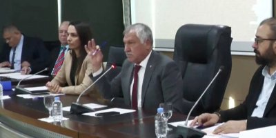 Adana Büyükşehir Belediye Meclisi’nde ‘Teğmenler’ tartışması