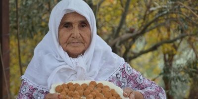 Adana'nın unutulmaya yüz tutmuş yemek ve el sanatları kültürü ortaya çıkartılıyor